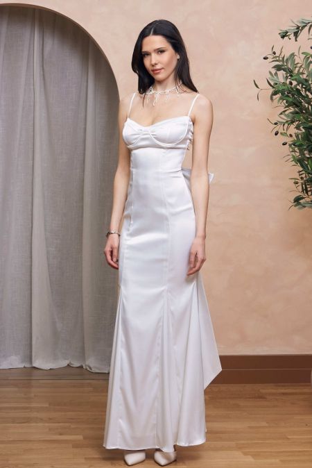 tfnc wedding pleated maxi dress TFNC Bridesmaid pleated chiffon maxi dress in green